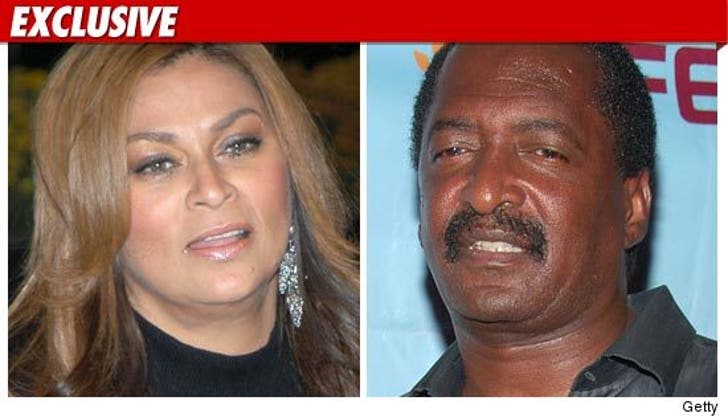 Beyonce's Mom Dad -- Divorce Off :: 1116-tina-mathew-nowles-getty-ex-credit