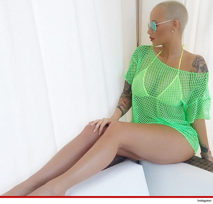 INSANELY Hot MILF Photos Of Amber Rose in :: amber-rose-sexy-instagram-milf-photos-7