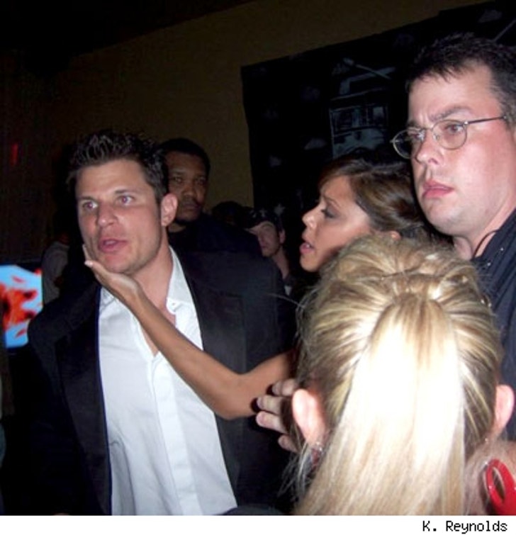 Don't Mess With Nick Lachey :: 0509_nick_mad_keri-1