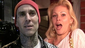 0116_travis_barker_shanna-moakler_tmz_3