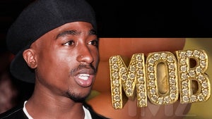 1122 mob tupac ring wm 2