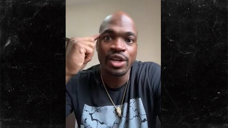112520-adrian-peterson-kal-3